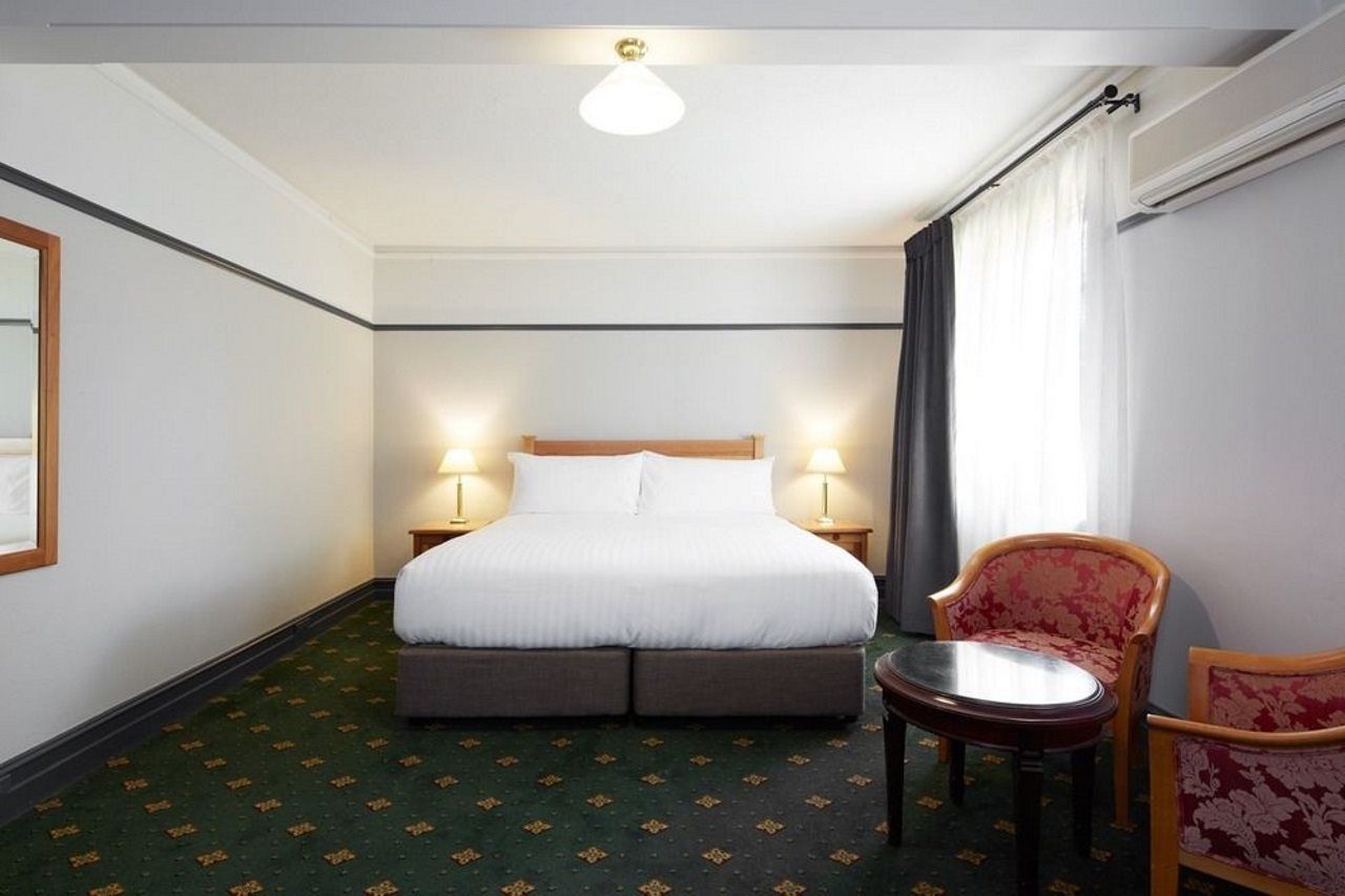 קנברה Brassey Hotel - Managed By Doma Hotels מראה חיצוני תמונה